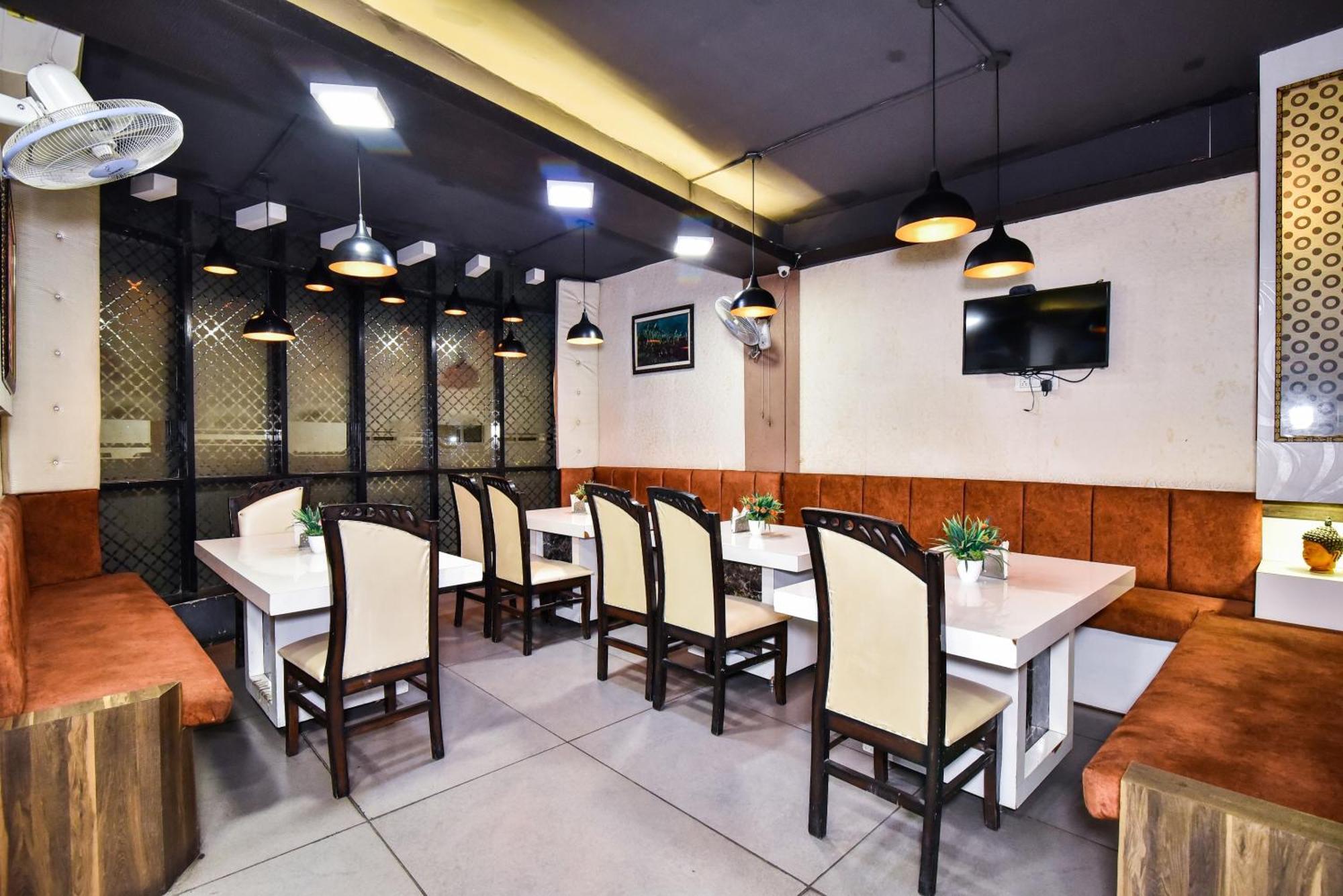 Pinaz Royale Hotel Amritsar Exterior foto
