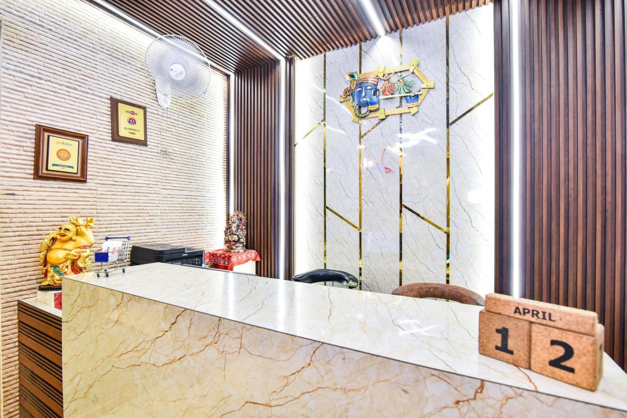 Pinaz Royale Hotel Amritsar Exterior foto